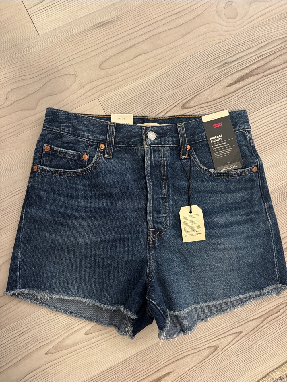 Levi’s Ribcage Super High Rise Jorts Shorts in Noe Five